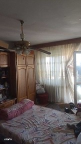 Vand apartament 2 camere decomandat etaj 4 zona IRUC