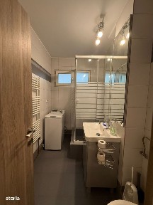 Vând apartament 3 cam et intermediar