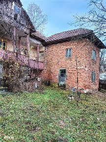 CASA TRADITIONALA - ANEXE - TEREN GENEROS - ZONA EXECELENTA - COMISION