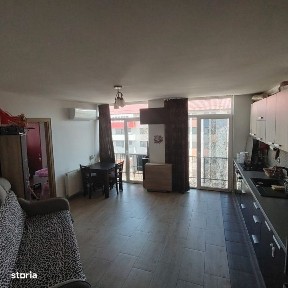 Apartament cu 3 camere, 67 mp, zona Florilor