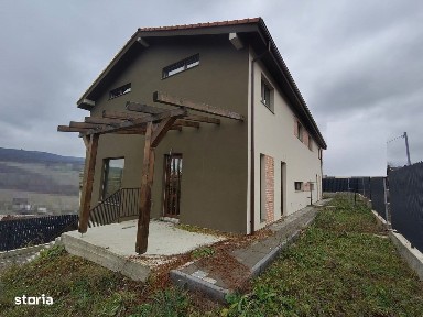 Casa noua, tip duplex, D+P+M, garaj dublu, zona Iris