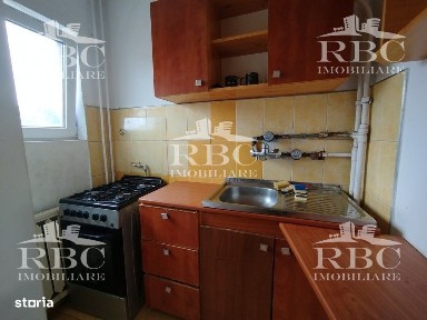 Garsoniera pe strada Louis Pasteur