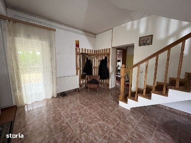 Casa individuala cu 7 camere, P+M, zona Girocului
