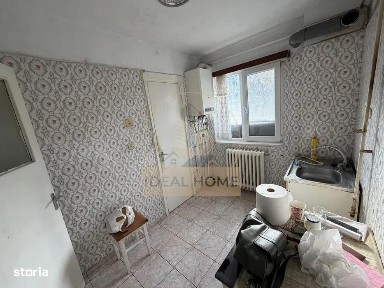 Apartament 3 camere decomandat Podu De Piatra