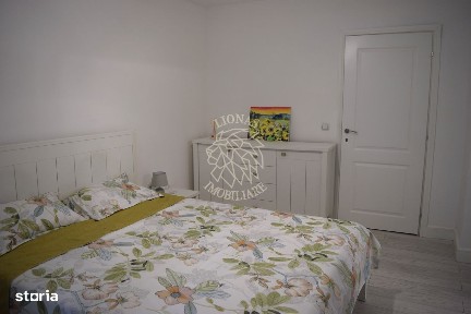 Apartament la casa 40 mp-renovat-curte-mobilat modern-Ultracentral