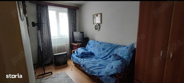 Apartament cu 3 camere în zona Noua, COD 8268