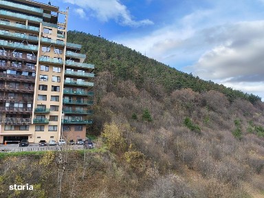 Apartament 4 camere in Racadau