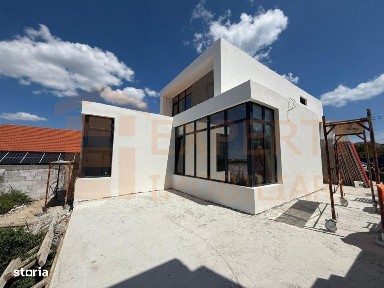 Oportunitate imobiliara! Casa de vanzare in zona Palazu Mare-Constant
