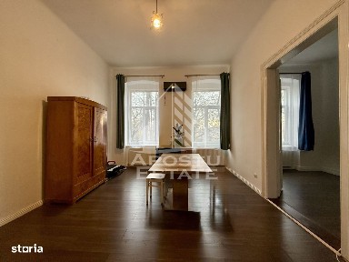 Apartament 3 camere, renovat, vedere la Bega, zona centrala