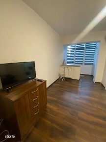 Inchiriez garsoniera