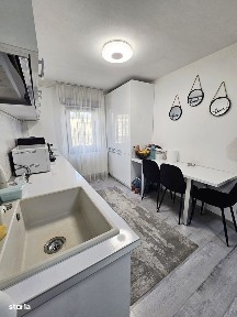 Apartament la cheie l 2 camere Brazdă - La Rocca l Bloc 1980