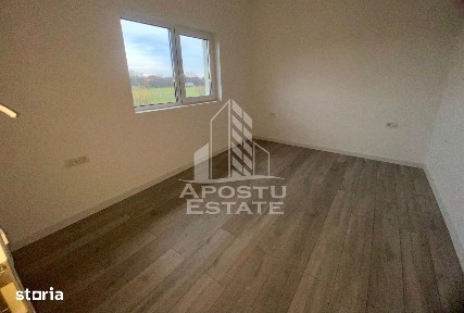Duplex, 4 camere, centrala proprie, curte, Mosnita Vechie