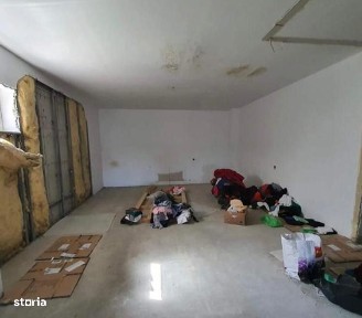 spatiu comercial 300 mp