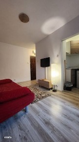 Unirii, Piata Alba Iulia, Decebal