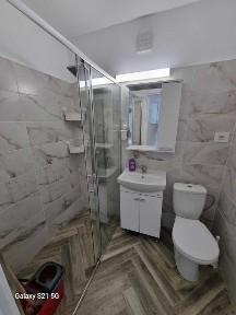 Inchirere apartament 3 camere, 65 mp, decomandat Drumul Taberei