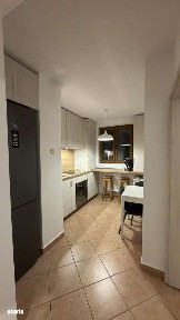 Apartament 2 camere cu balcon și lift, aproape de centru