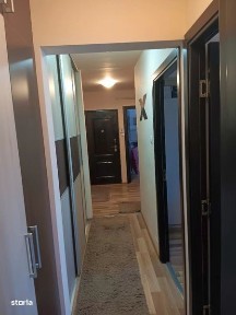 Vand apartament cu 3 camere etaj1 zona stadion Zalau cu garaj
