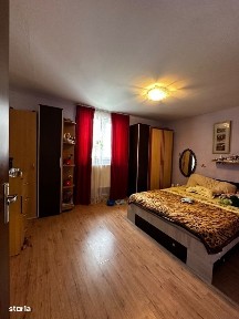 Casa cu 4 camere de vânzare în zona chiscani