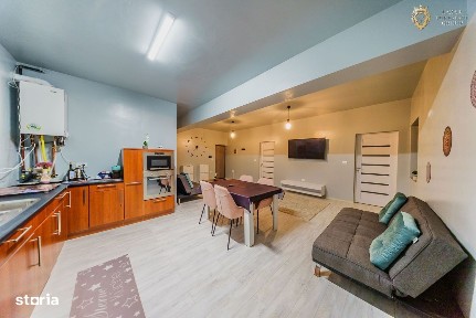 Apartament cu 3 Camere și Terasă Vladimirescu de închiriat