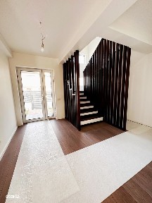 Casa individuala - 5 camere 3 bai - dressing - teren 325mp