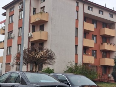 Vănd sau închiriez 2 camere