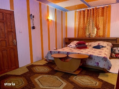 Casa 445 mp Dochia -spatii foarte mari, 5000 mp curte, ideal familie