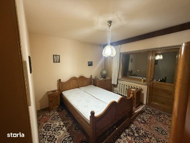 Inchiriez apartament 2 camere Centru