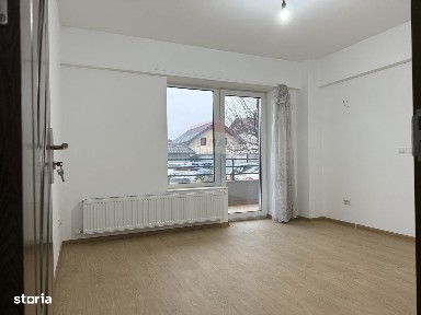 Apartament cu 3 camere de vânzare cu loc de parcare, Calea Bârladului