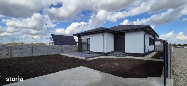 Casa parter 4 Camere-la cheie la 135.ooo euro