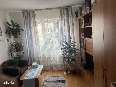 Apartament 2 camere bucatarie inchisa si baie cu geam pe Nicolae Iorga