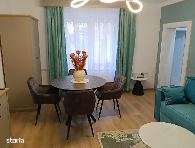 Apartament la casa 3 camere zona Parcul Sub Arini