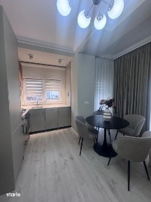 Apartament lux, 3 camere, Radauti