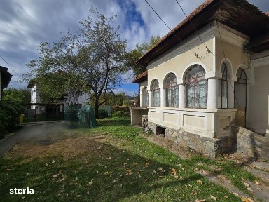 Casa Centrala Curtea de Arges, Teren 2.211 mp