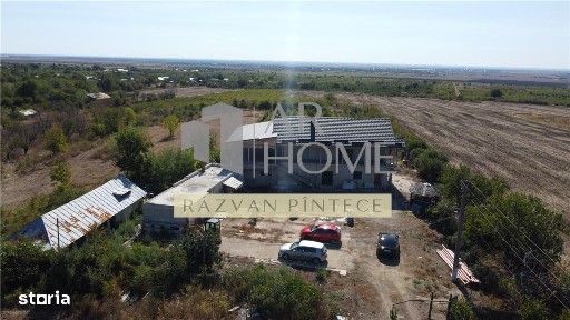 Pensiune 6 camere, teren 12713 mp, Dealul Mare, Urlati, Prahova