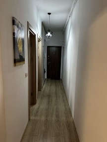 Proprietar inchiriez apartament 2 camere Hotel IQ