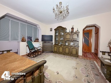Apartament 2 camere 60mp,et 1/4 bucatarie spatioasă, Podgoria
