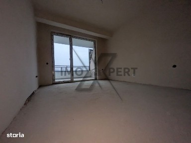 Apartament 3 camere, terasa 60mp, orientare Sud, Baciu Regal