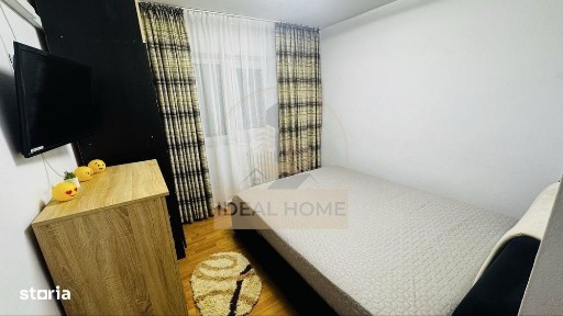 Apartament 2 camere decomandat - etaj intermediar - geam la baie