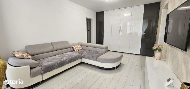 Inchiriez apartament 3 camere - Tiglina 3, etaj 1, mobilat si utilat