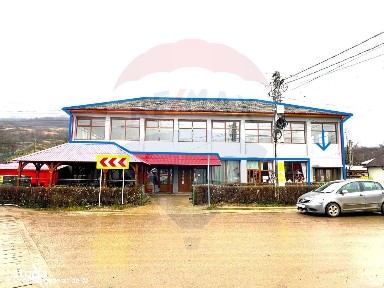 Spațiu comercial de vânzare în comuna RĂCHITOASA, jud Bacău