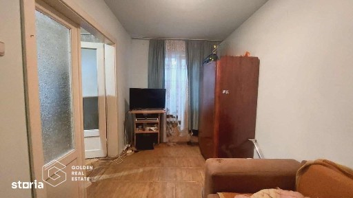 Apartament 3 camere, etaj 1, 42 mp, zona Piața Doina