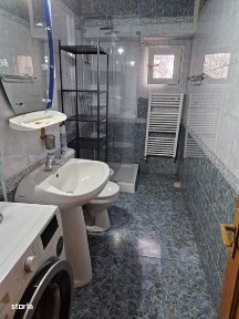 Închiriez apartament cu 2 camere, decomandat, in Unirii Nord