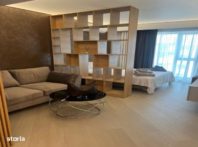 Studio/Cortina North/ Promenada