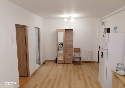 Apartament de 2 camere, 44 mp, parcare, zona Florilor