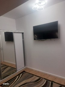 Apartament 3 camere, mansarda in ZONA CENTRALA