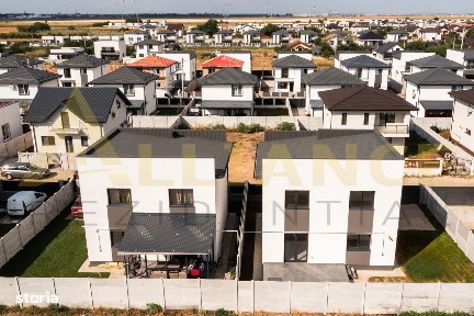 Vila Individuala / 4 Camere / 2 Bai / Teren 455 mp