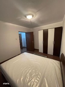 Apartament de închiriat.