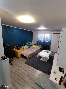 Apartament decomandat 3 camere cu balcon si 2 locuri de parcare in Car