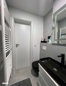 Propietar vând ap. 3 camere