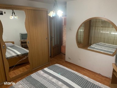 Inchiriez apartament cu 2 camere in Deva, Dorobanti, etaj 1